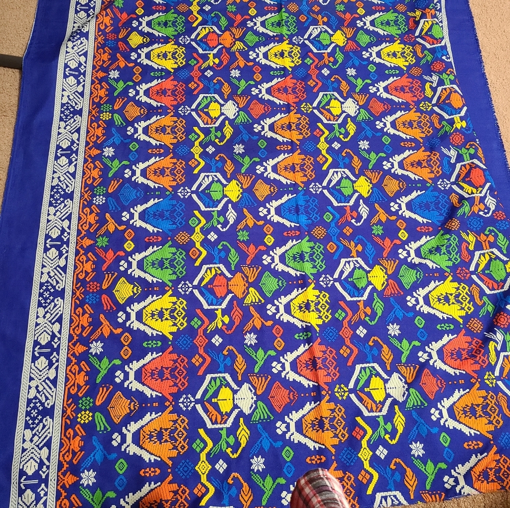 Beautiful RARE Bright Colorful Crafting Quilting Sewing Fabric